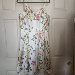 NWT Chi Chi London Floral Dress